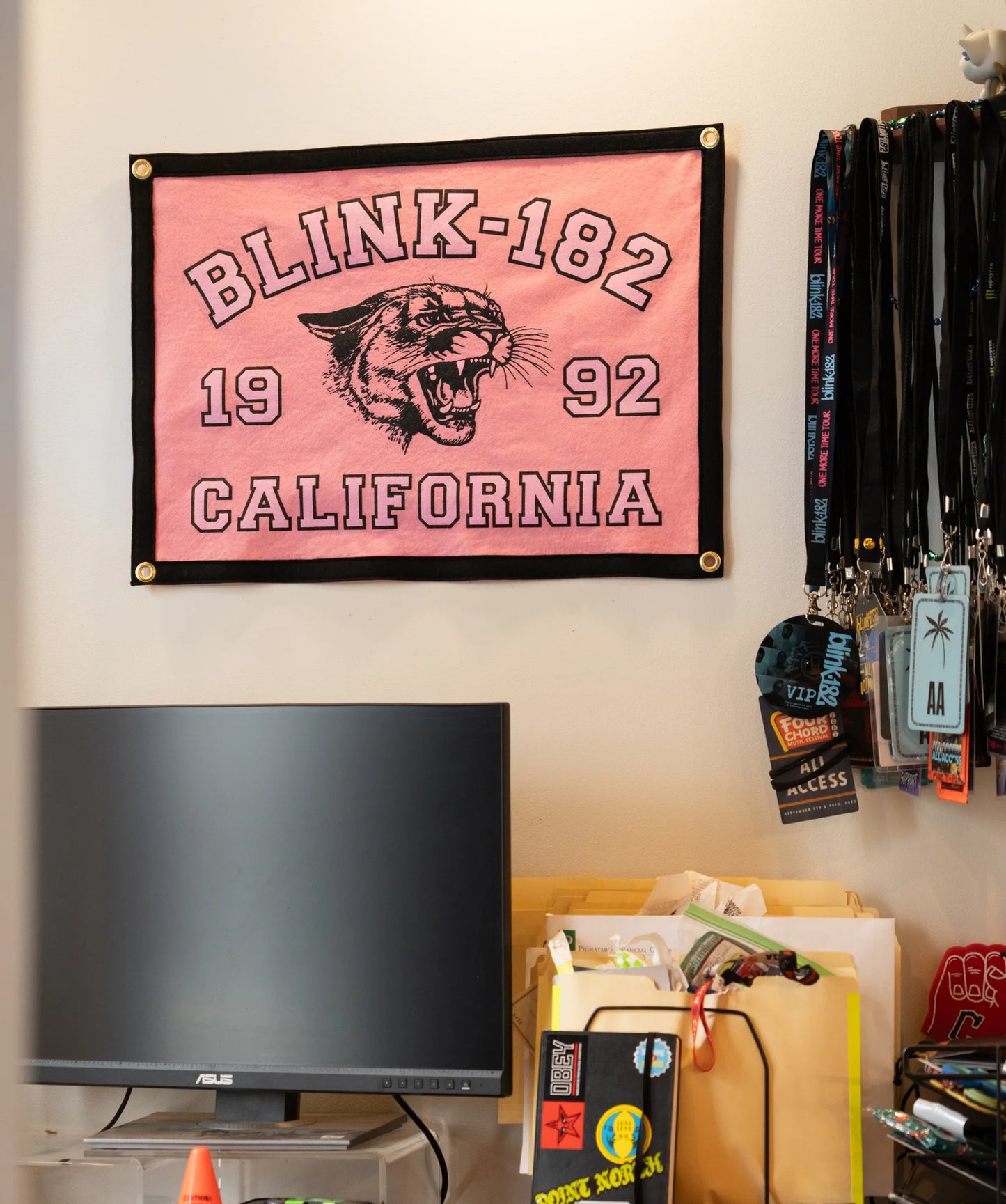 blink-182 California 1992 Camp Flag • blink-182 x Oxford Pennant