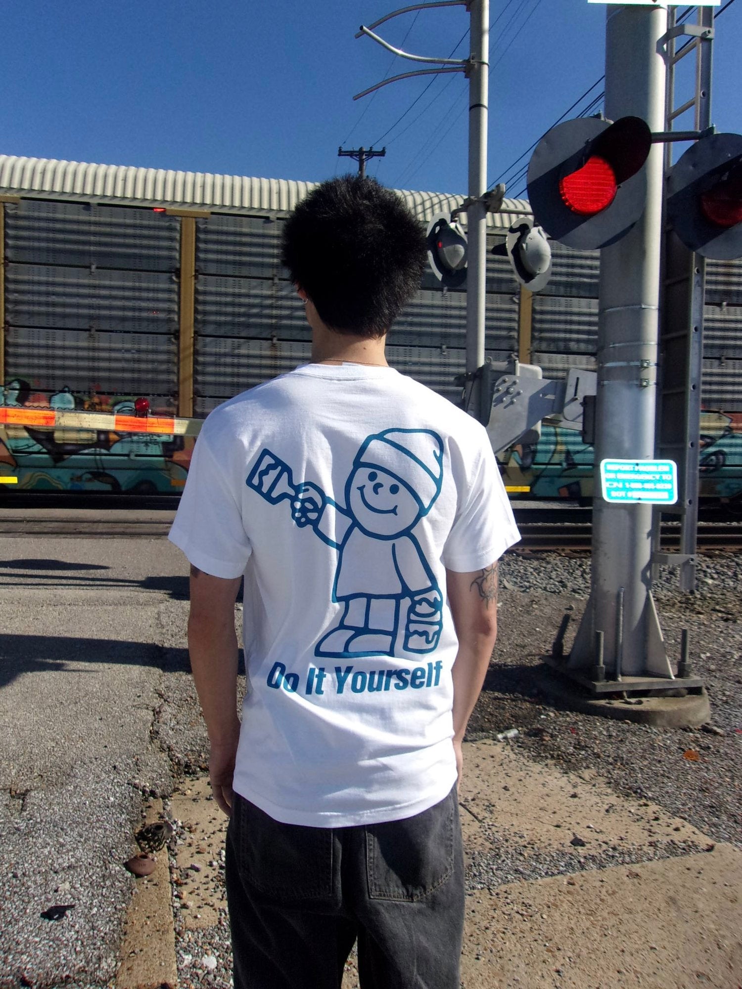 DIY Shirt White