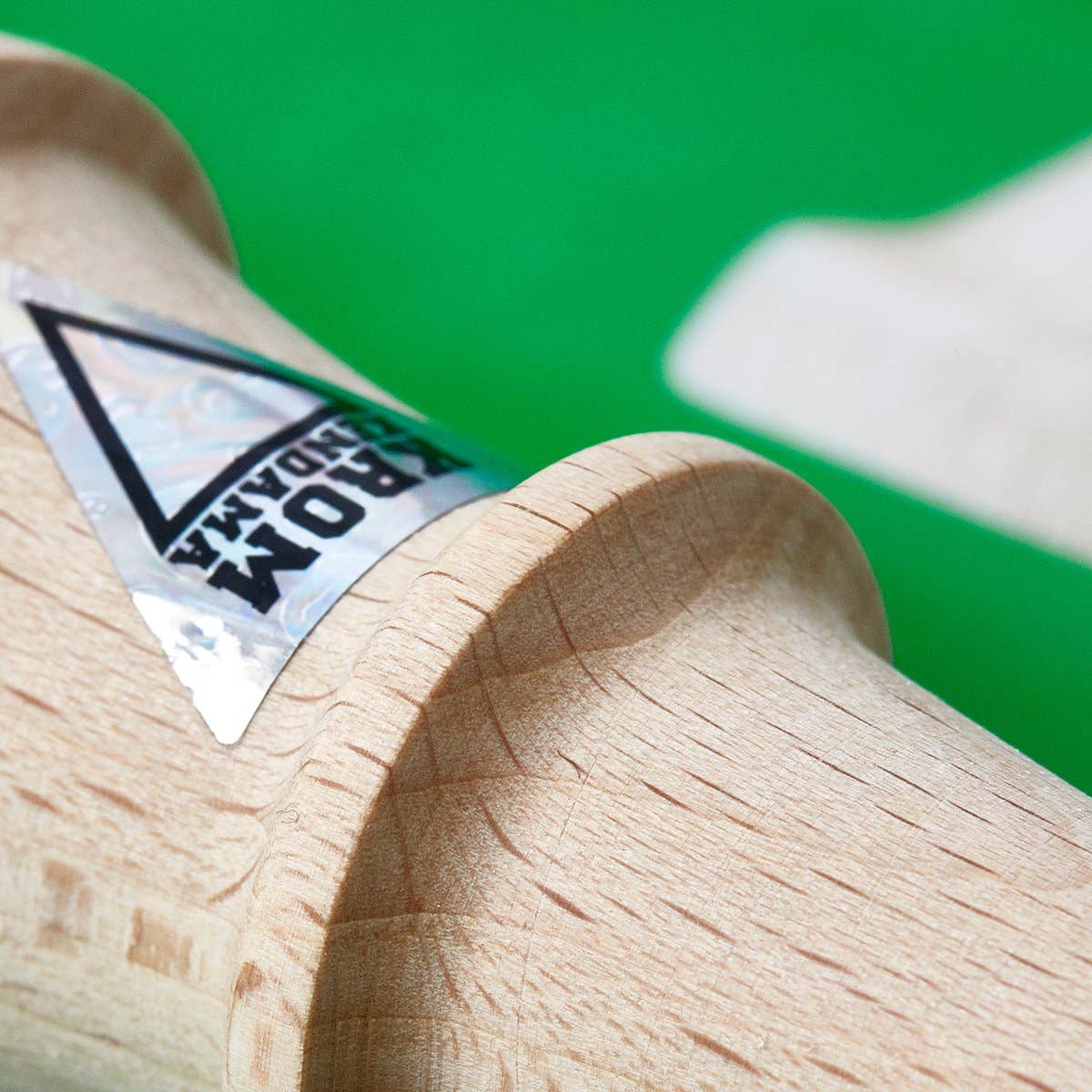 KROM · POP LOL DARK GREEN · KENDAMA