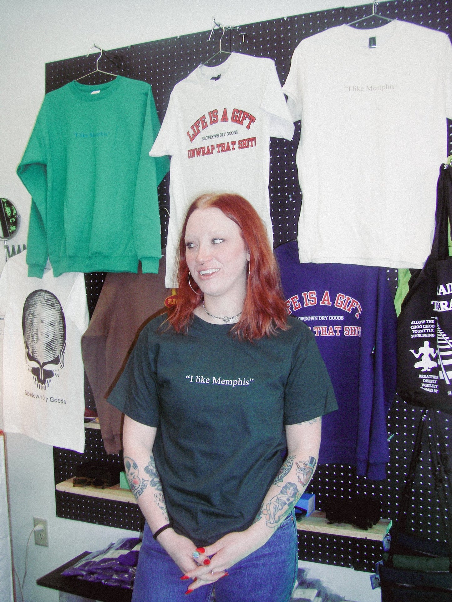 "I like Memphis" on Forest Green Shirt
